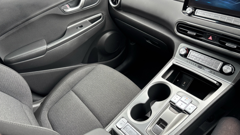 Hyundai KONA 150kW Premium 64kWh 5dr Auto Electric Hatchback